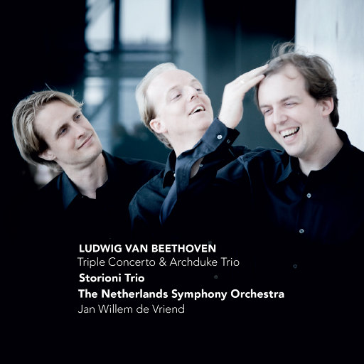 警花在办公室里给局长口交做爱视频
